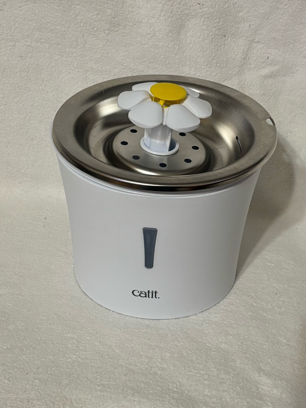 Catit White & Yellow Flower Fountain - Filtered Pet Water Dispenser
